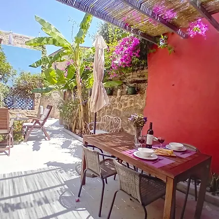 Holiday home Old Town House With Garden, Fully Equipped & Peaceful