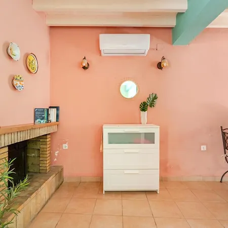 Σπίτι διακοπών Old Town House With Garden, Fully Equipped & Peaceful Rhodes City