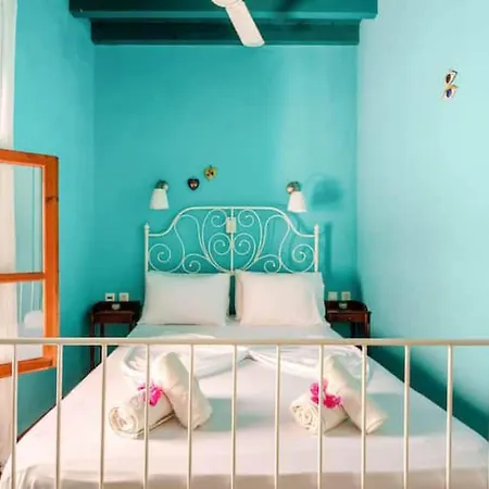 Old Town House With Garden, Fully Equipped & Peaceful