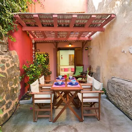 Holiday home Old Town House With Garden, Fully Equipped & Peaceful *