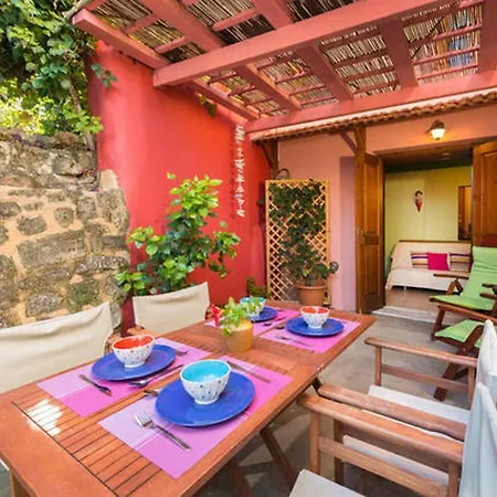 Holiday home Old Town House With Garden, Fully Equipped & Peaceful Rhodes City